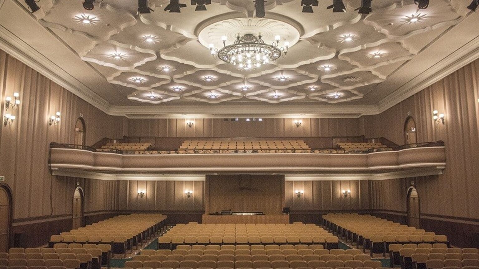 Descobrindo o “Cinema com Liberdade” no Cine-Teatro S. João em Palmela