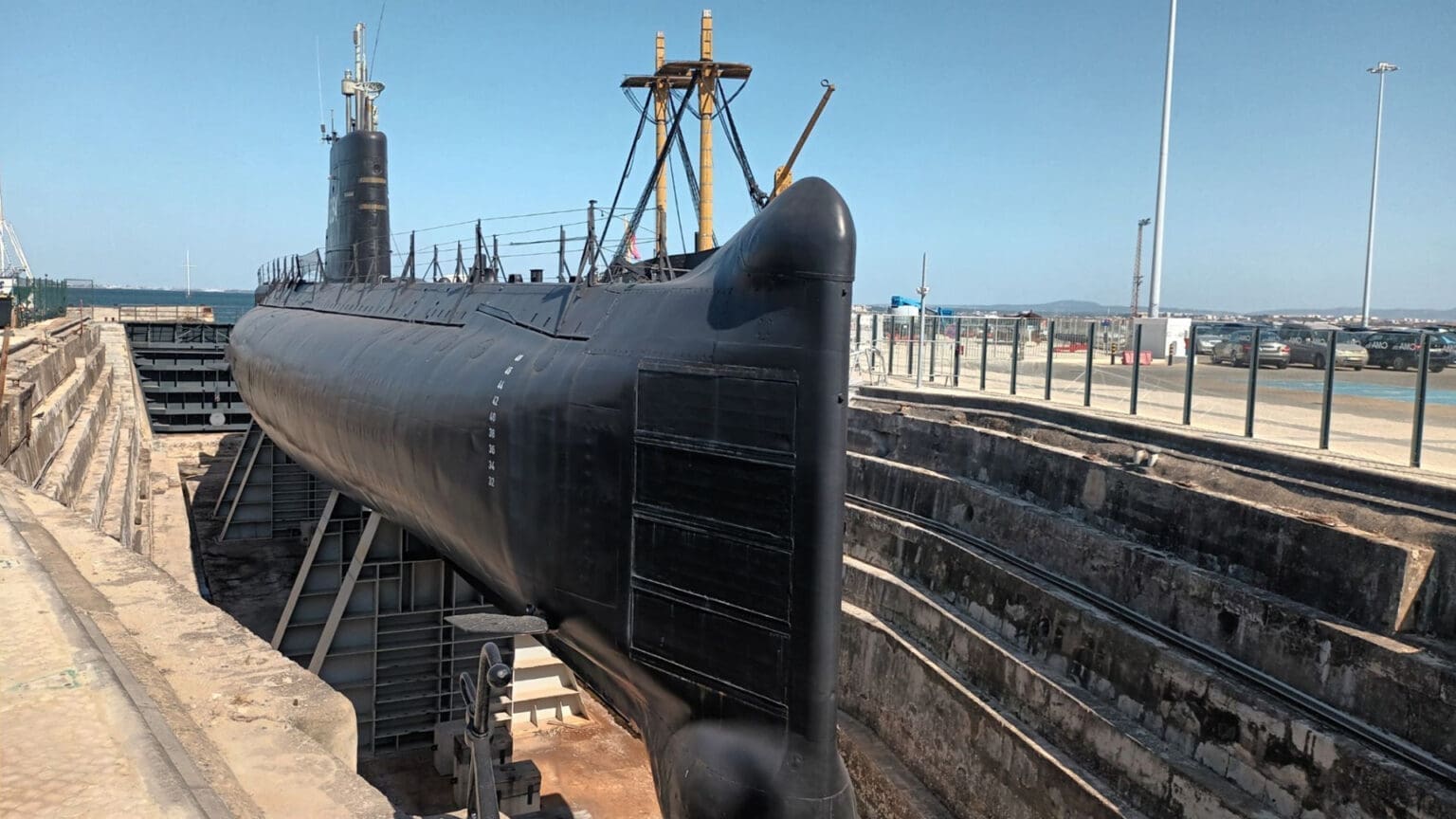 Redescobrir a História Marítima de Portugal: O Submarino Barracuda Transforma-se em Navio-Museu em Cacilhas