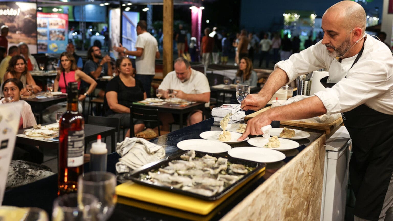 Showcooking na Feira de Sant’Iago: Mergulhe nos Sabores Autênticos de Setúbal por Apenas 6,5€