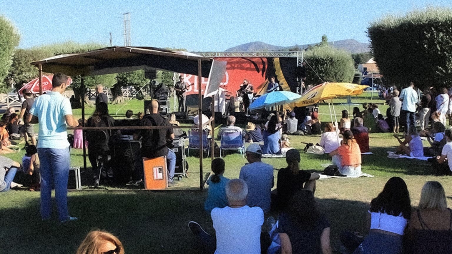 Experiência Blues em Azeitão: Celebra a Alma dos Blues em Setúbal
