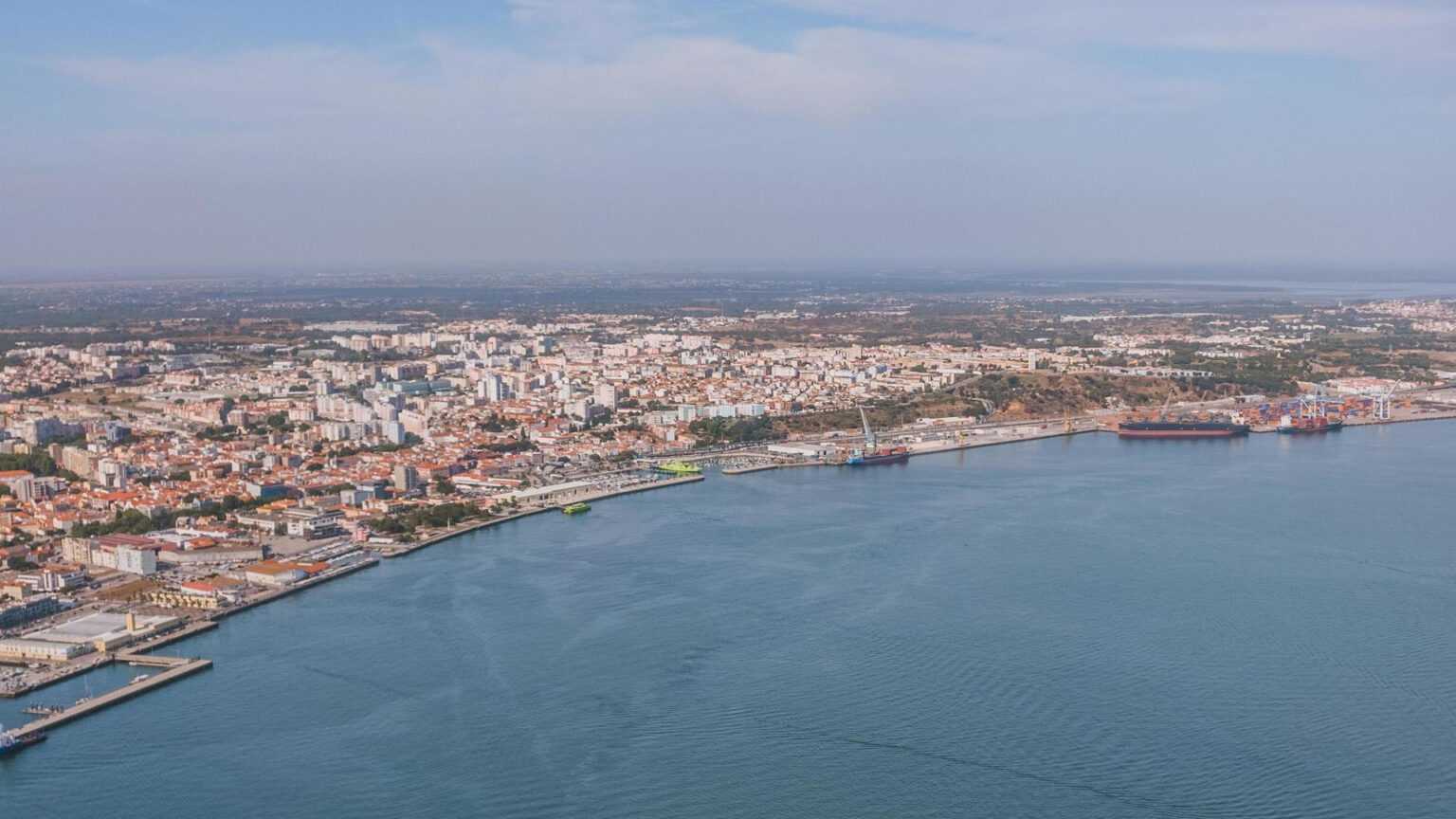 Oferta de casas para arrendamento dispara 43% no final de 2024