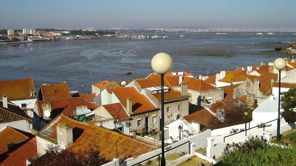 Seixal + Perto