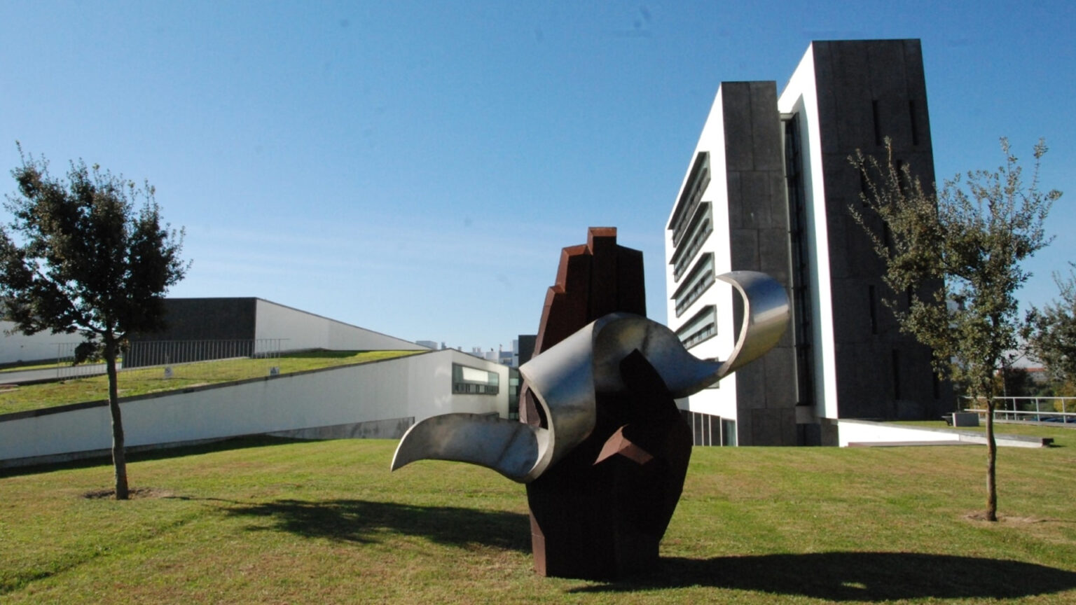Politécnico de Setúbal acolhe polo pioneiro de tecnologia digital e computacional