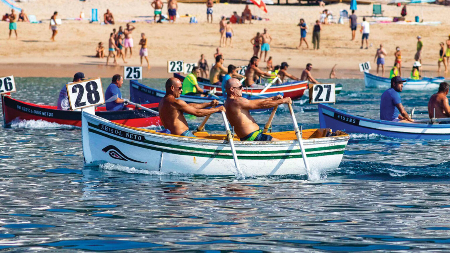 As Aiolas de Outubro: Sesimbra volta a remar pela tradição