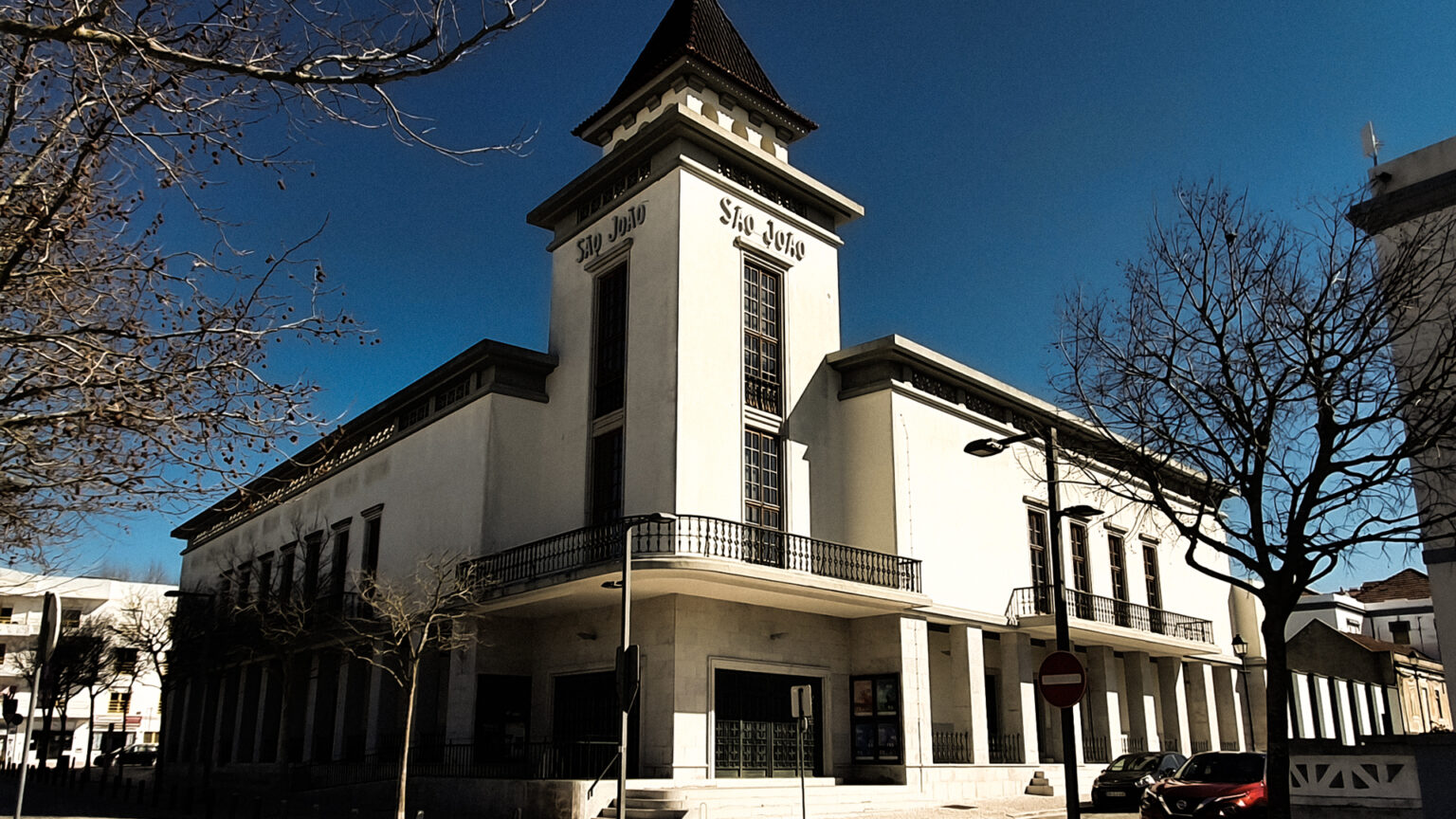 Palmela convida a descobrir os segredos do Cine-Teatro S. João