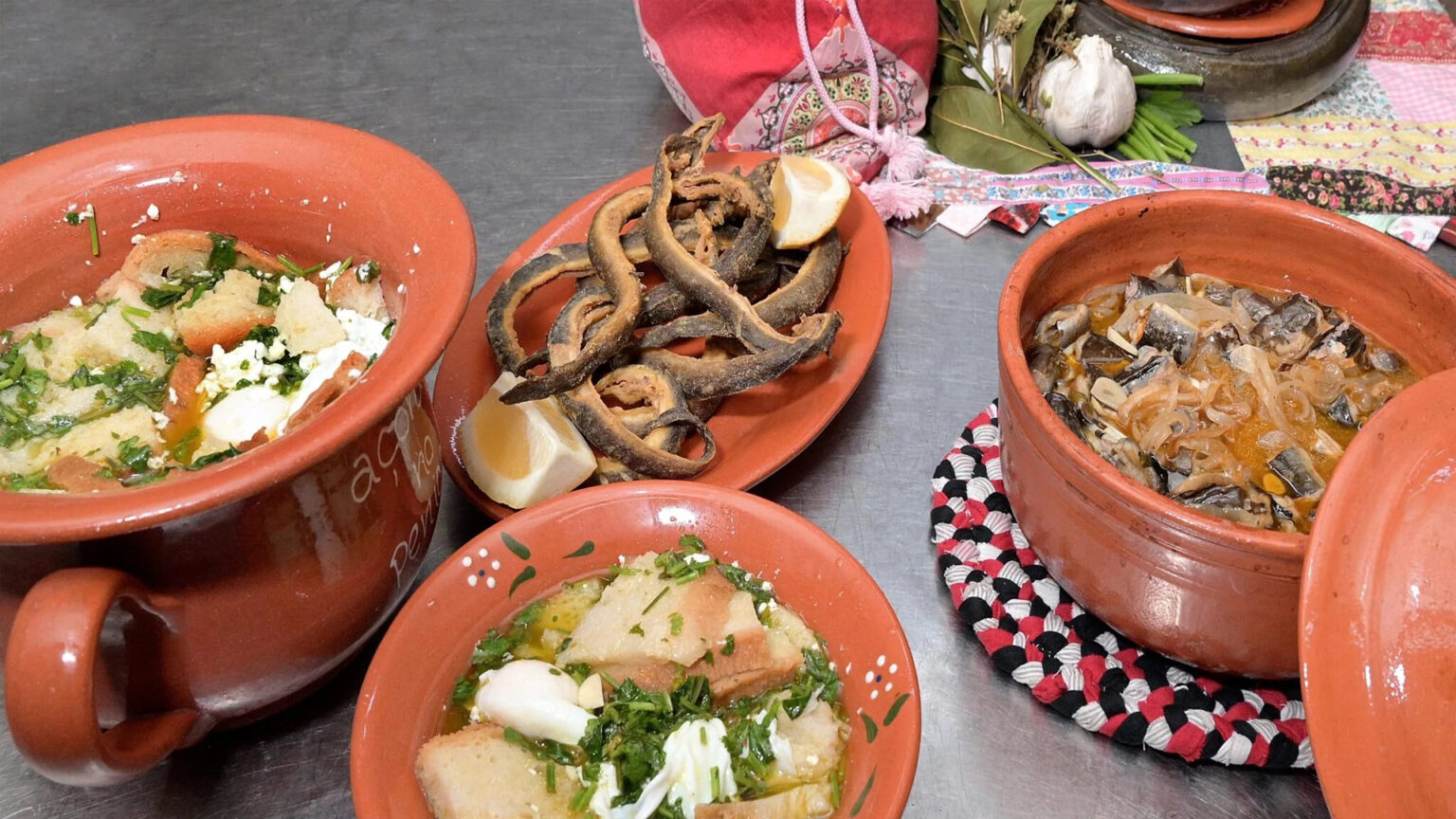 Enguia volta a ser rainha na Lagoa de Santo André